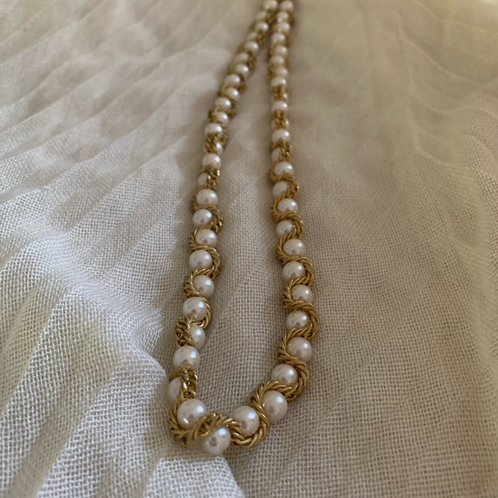 Pearl and Gold Necklace
